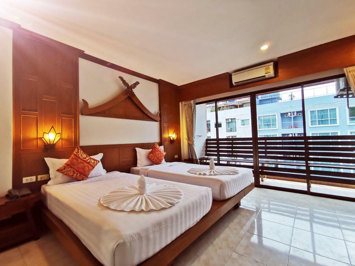 Az Hotel Patong Exterior photo