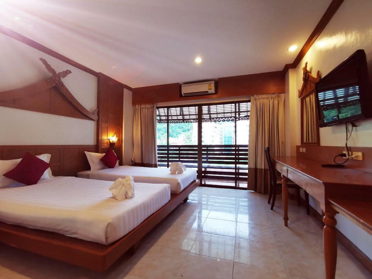 Az Hotel Patong Exterior photo