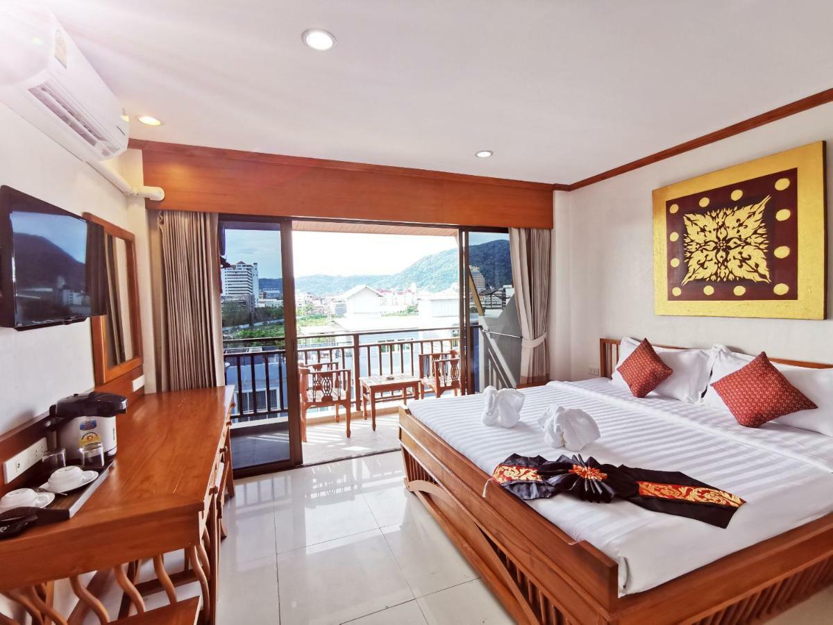 Az Hotel Patong Exterior photo