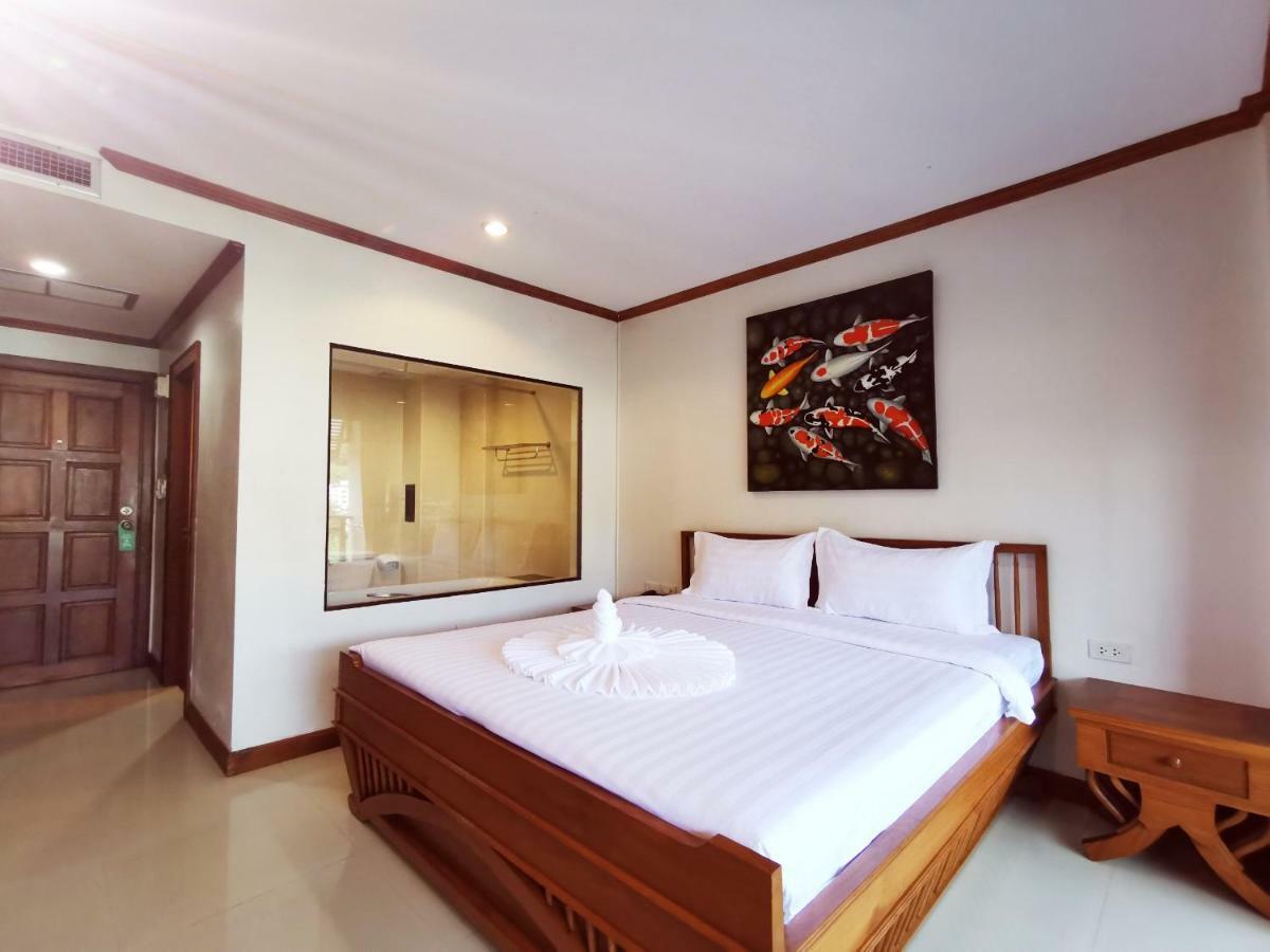 Az Hotel Patong Exterior photo