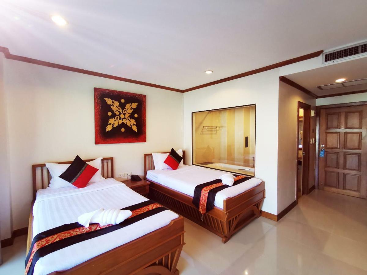 Az Hotel Patong Exterior photo